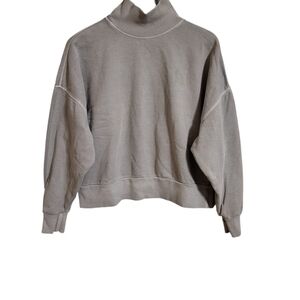 The North Face Gray Cropped Mock Neck Sweatshirt